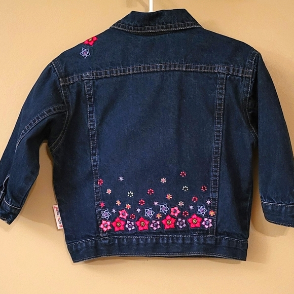Super cute embroidered denim jacket - Picture 2 of 5